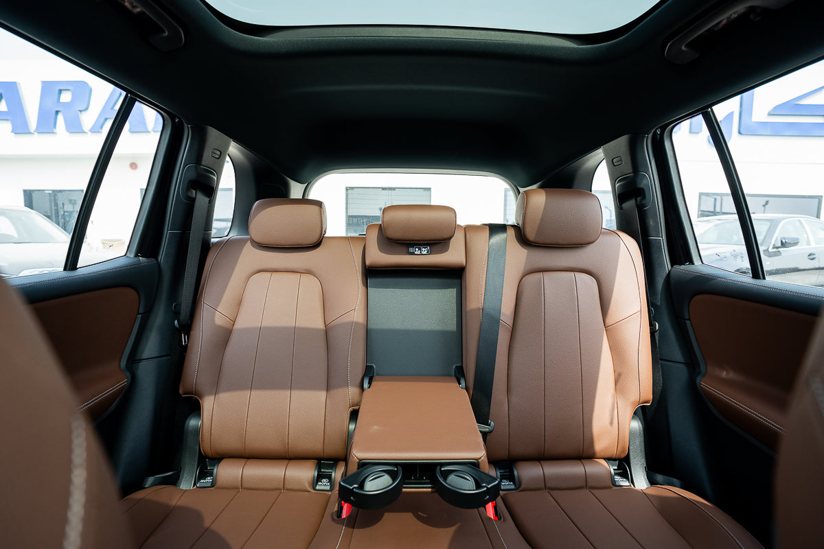 Mercedes-Benz GLB 200 2025 Black
