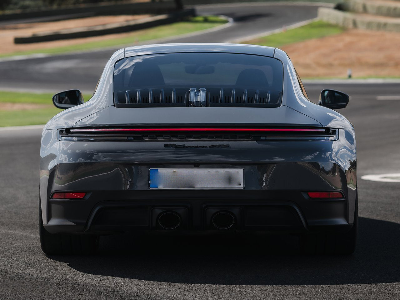2025 Porsche 911 Carrera GTS