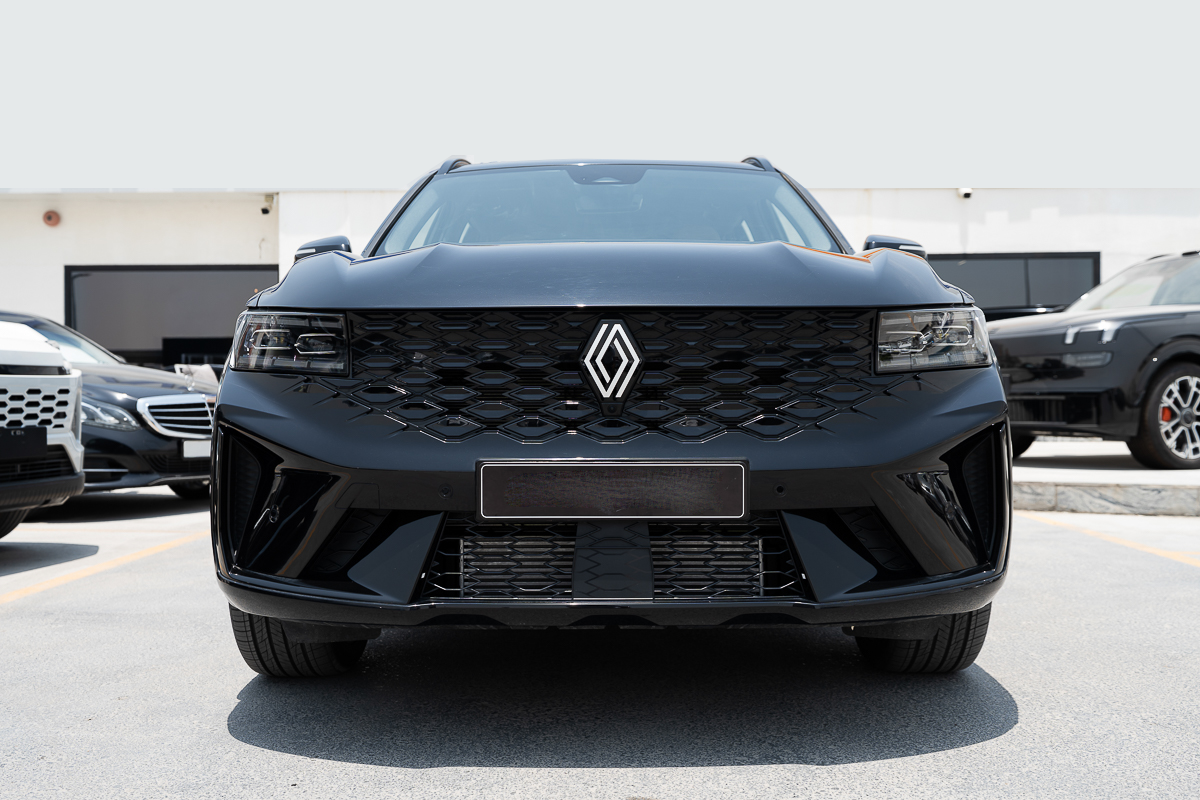 Renault Koleos Iconic 2026 black