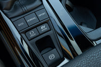 Toyota Camry E Plus HEV 2025