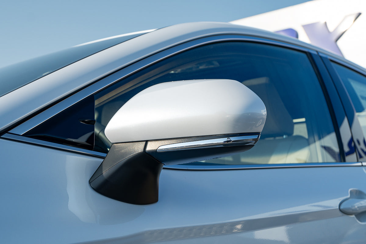 Toyota Camry E Plus HEV 2025