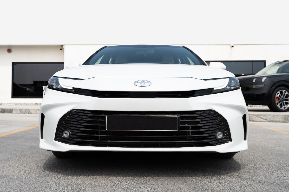 Toyota Camry E Hybrid 2026 White 2.5L