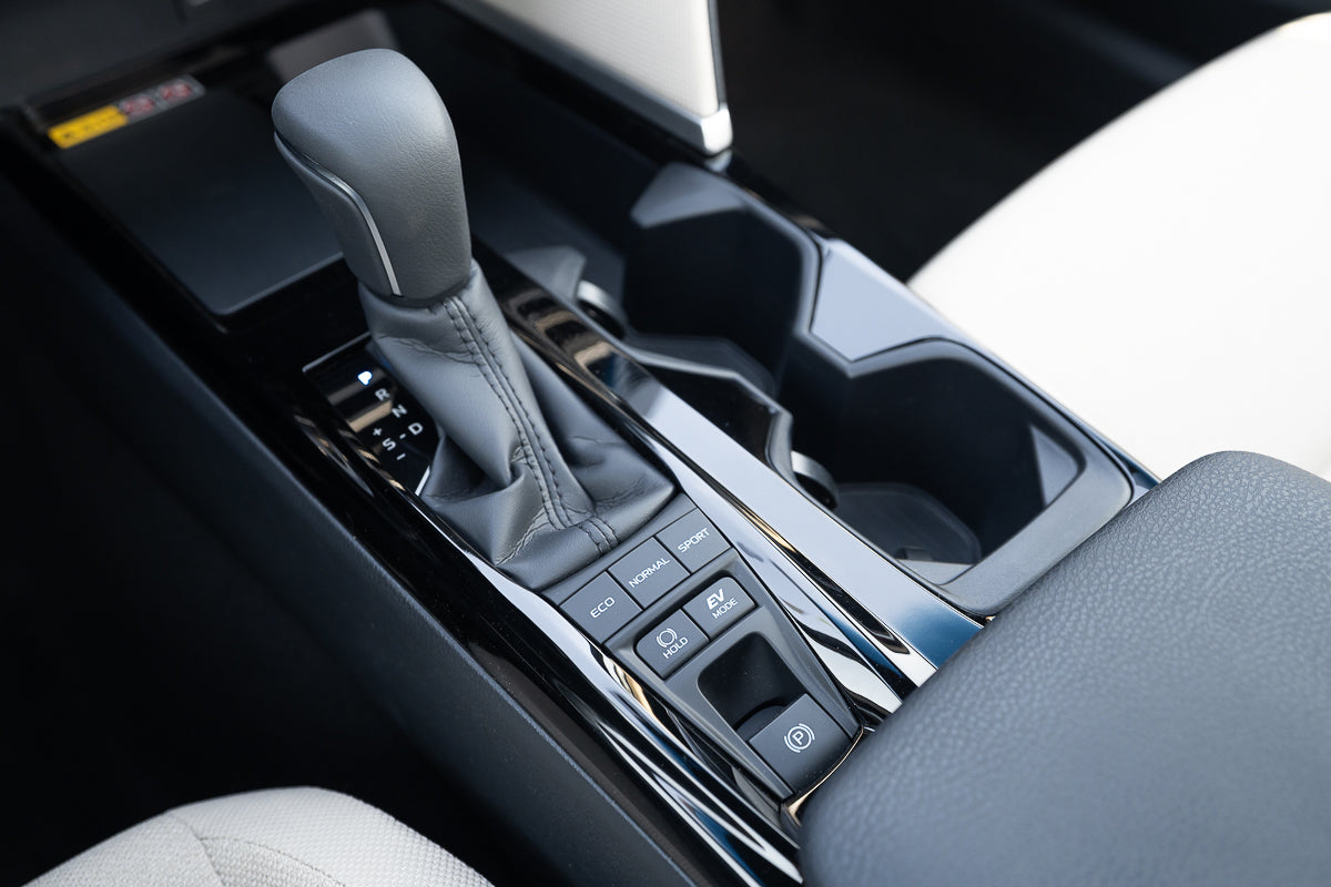 Toyota Camry LE Hybrid 2026 Black