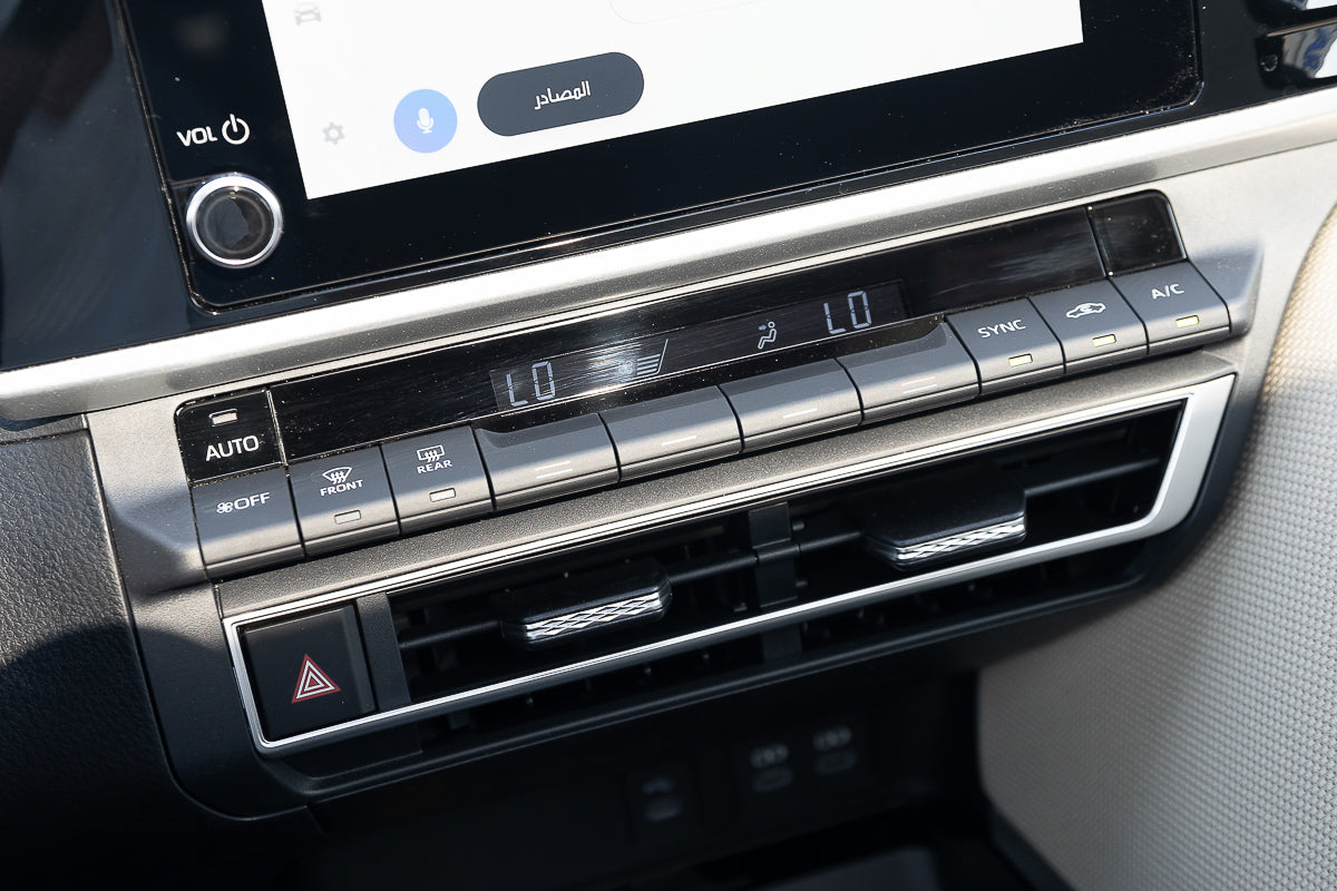 Toyota Camry LE Hybrid 2026 silver