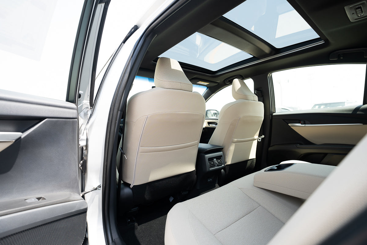 Toyota Camry LE Hybrid 2026 silver