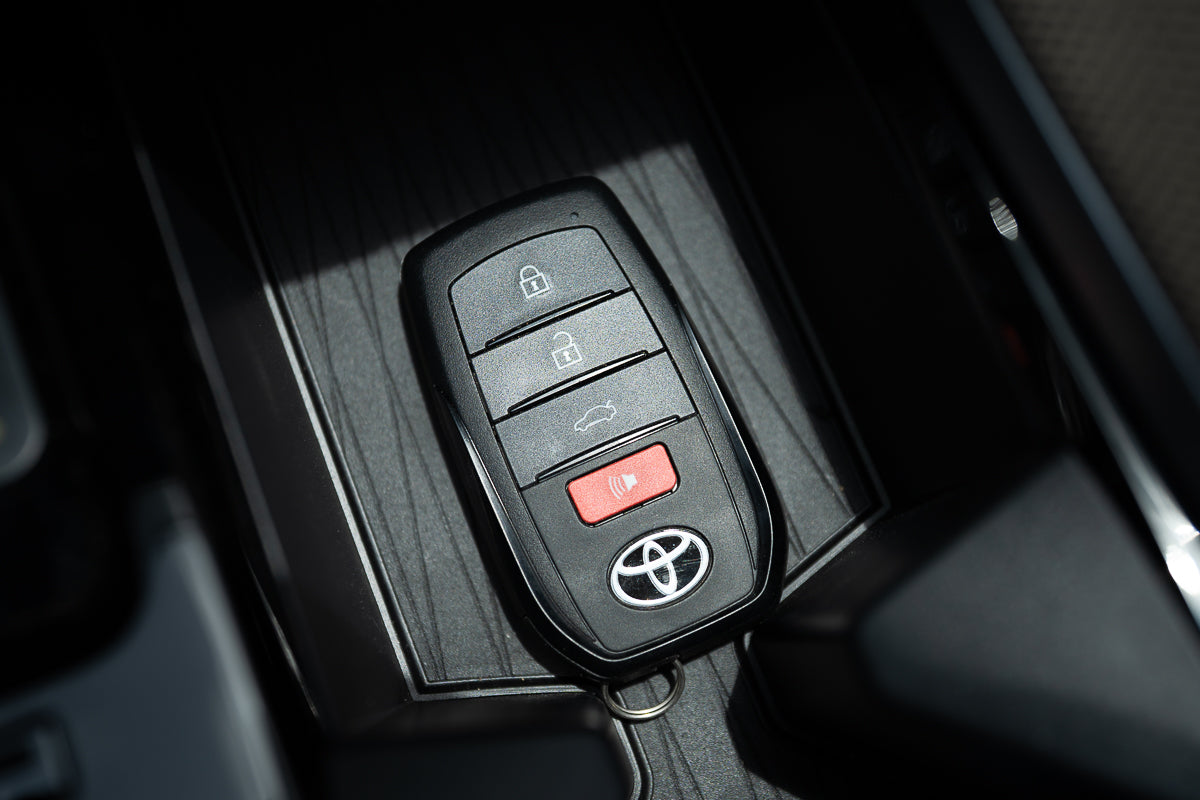 Toyota Camry LE Hybrid 2026 white