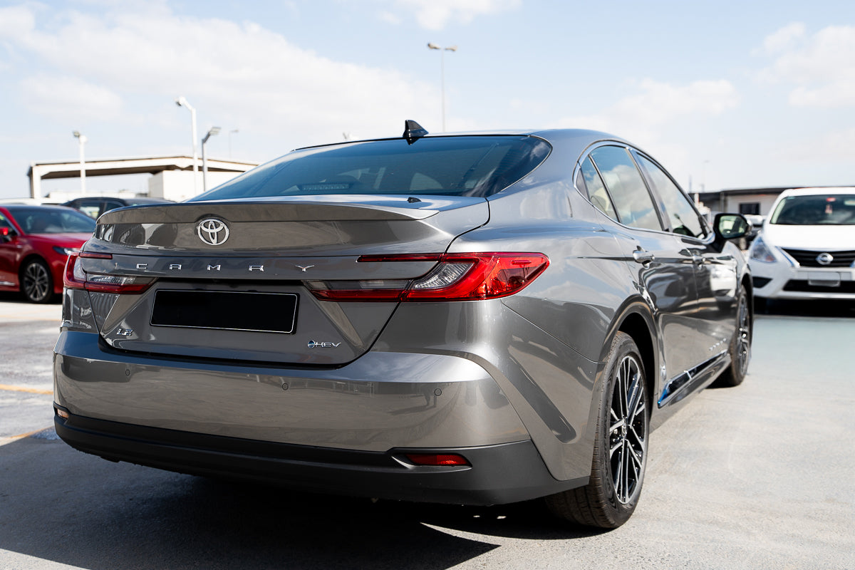 2026 Toyota Camry LE hybrid gray