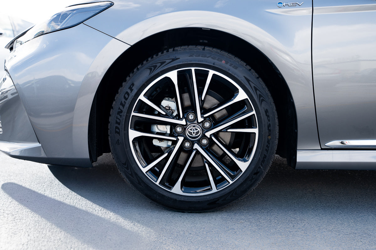 2026 Toyota Camry LE hybrid gray