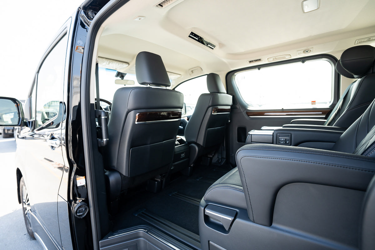 Toyota Granvia 2025
