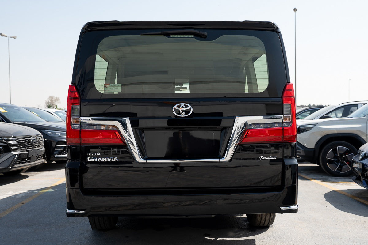 Toyota Granvia 2025