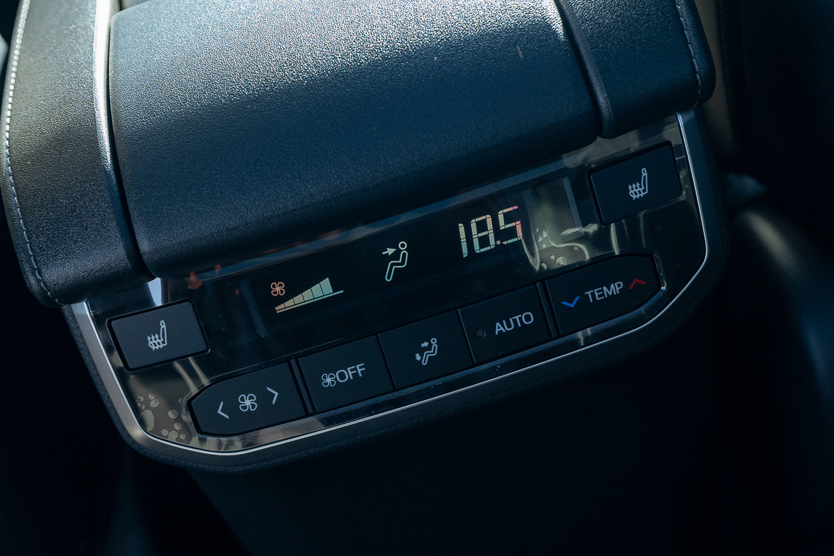 Toyota Highlander 2024 Black 2.5 Hybrid 4WD