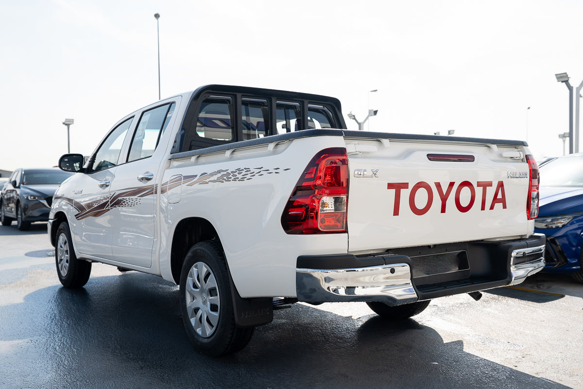 Toyota Hilux GLX 2026 White GCC