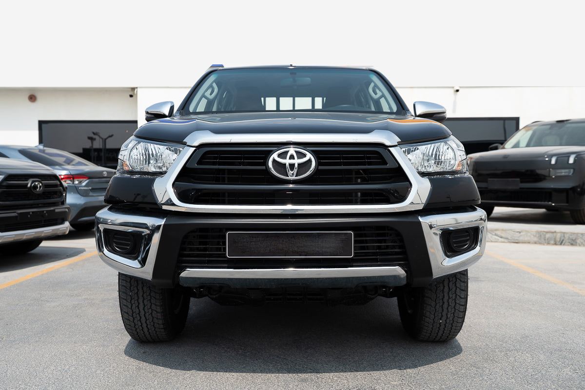 Toyota Hilux GLX 2026 2.7L Petrol Black