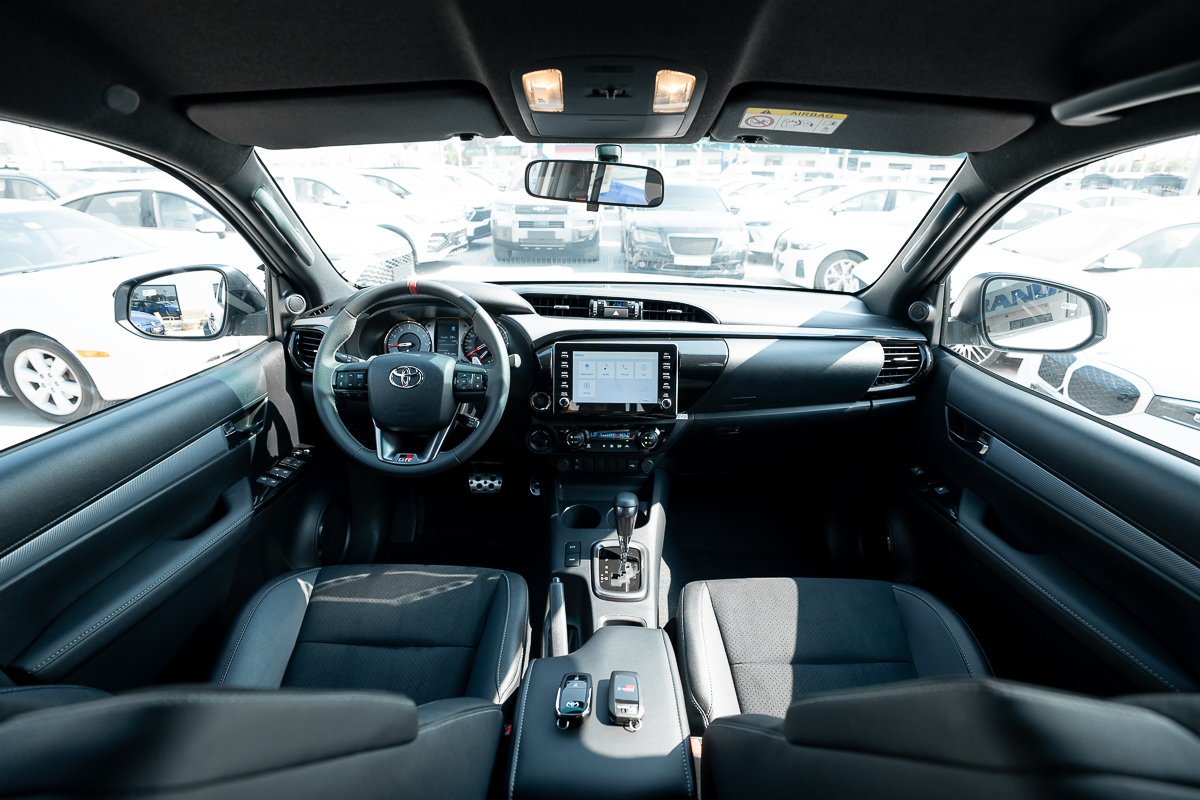 Toyota Hilux GR-S Rally Edition 2025