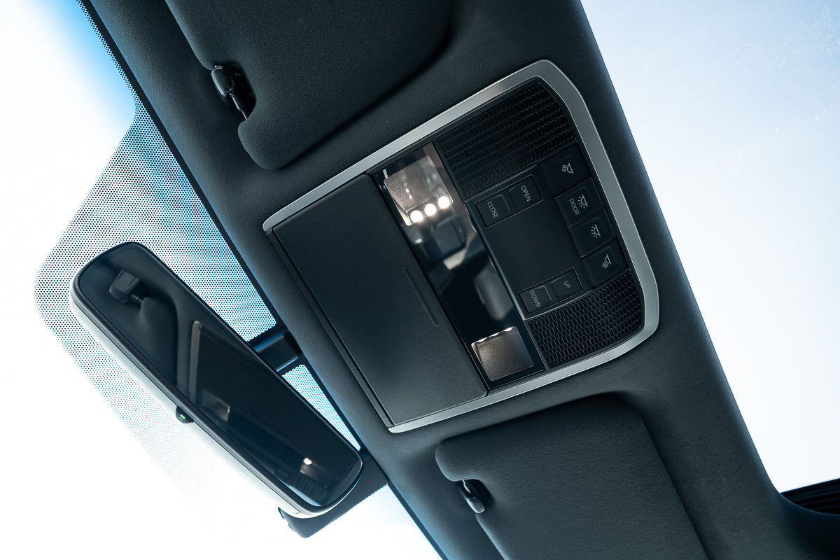 Toyota Land Cruiser VX 2025 White