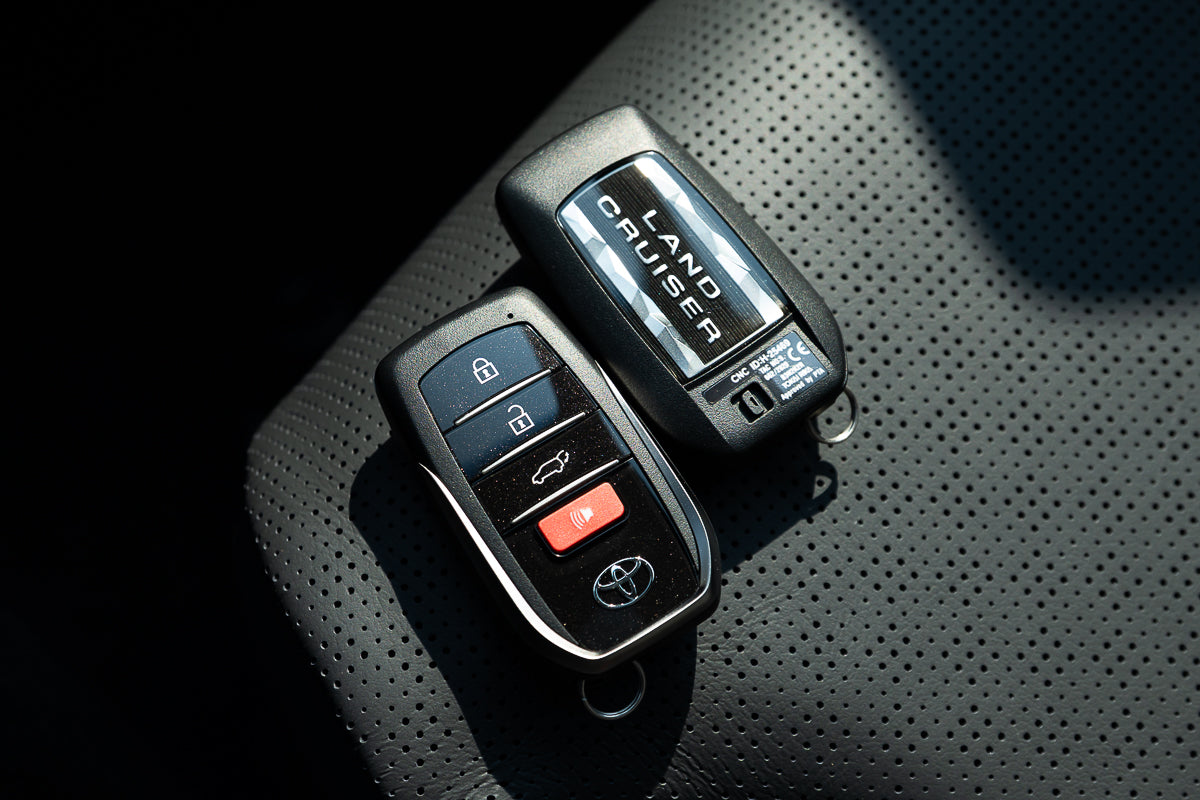 Toyota Land Cruiser VX 2025 White