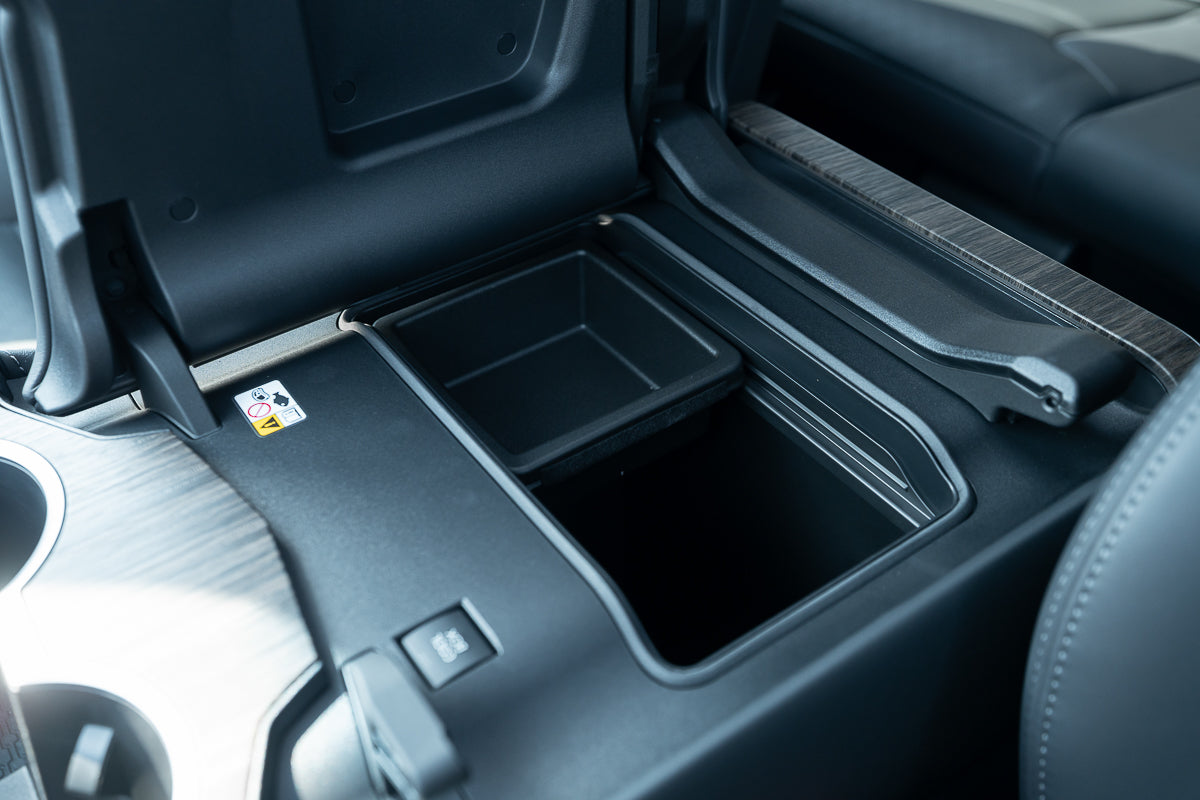 Toyota Land Cruiser VX 2025 White