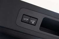 Toyota Land Cruiser VX 2025 White