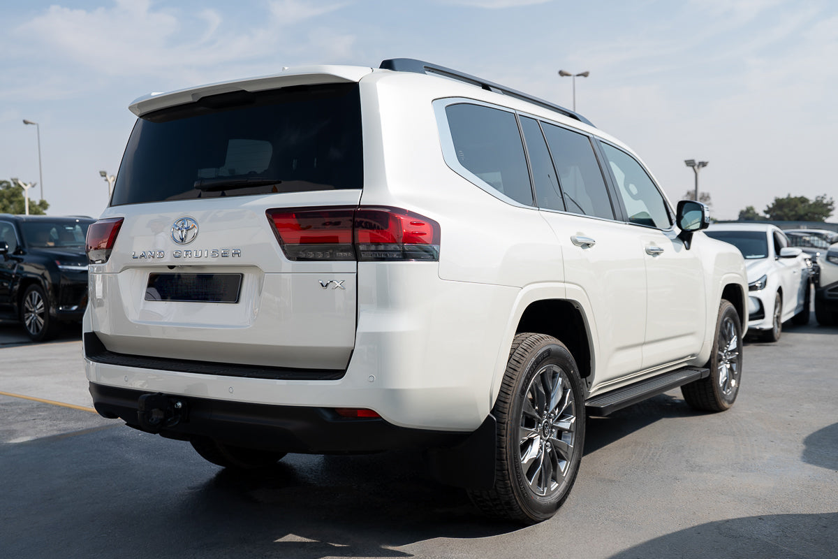 Toyota Land Cruiser VX 2025 White