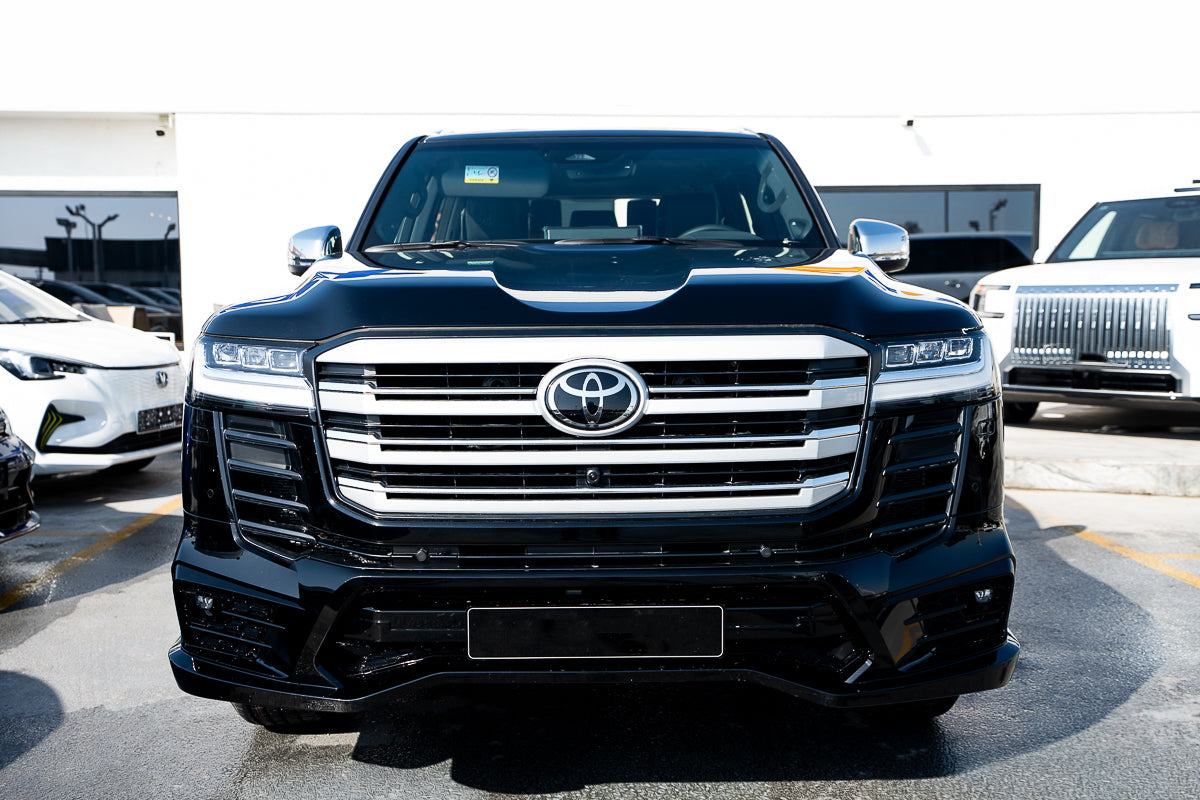 Toyota Land Cruiser VXR 2026 black