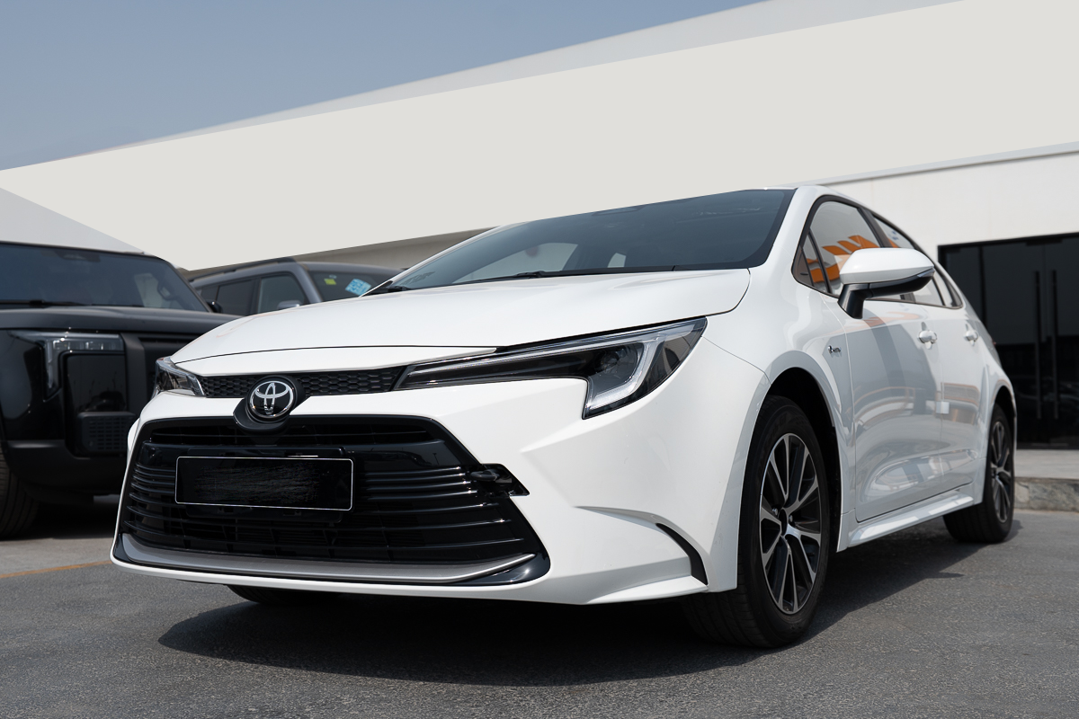 Toyota Corolla Levin 2025 Luxury Hybrid Full Option chinese space