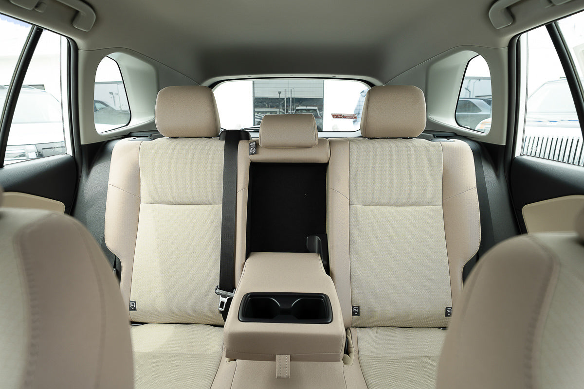 Toyota RAV4 LE Hybrid 2026 bronze