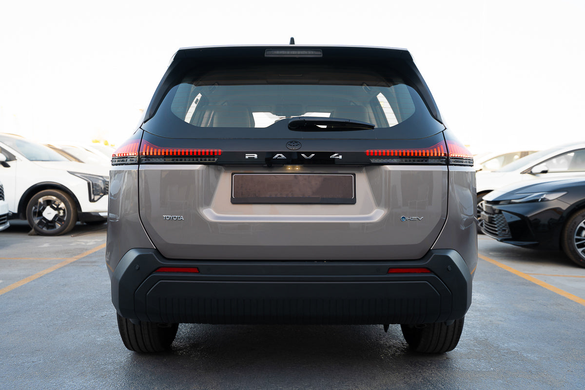 Toyota RAV4 LE Hybrid 2026 bronze