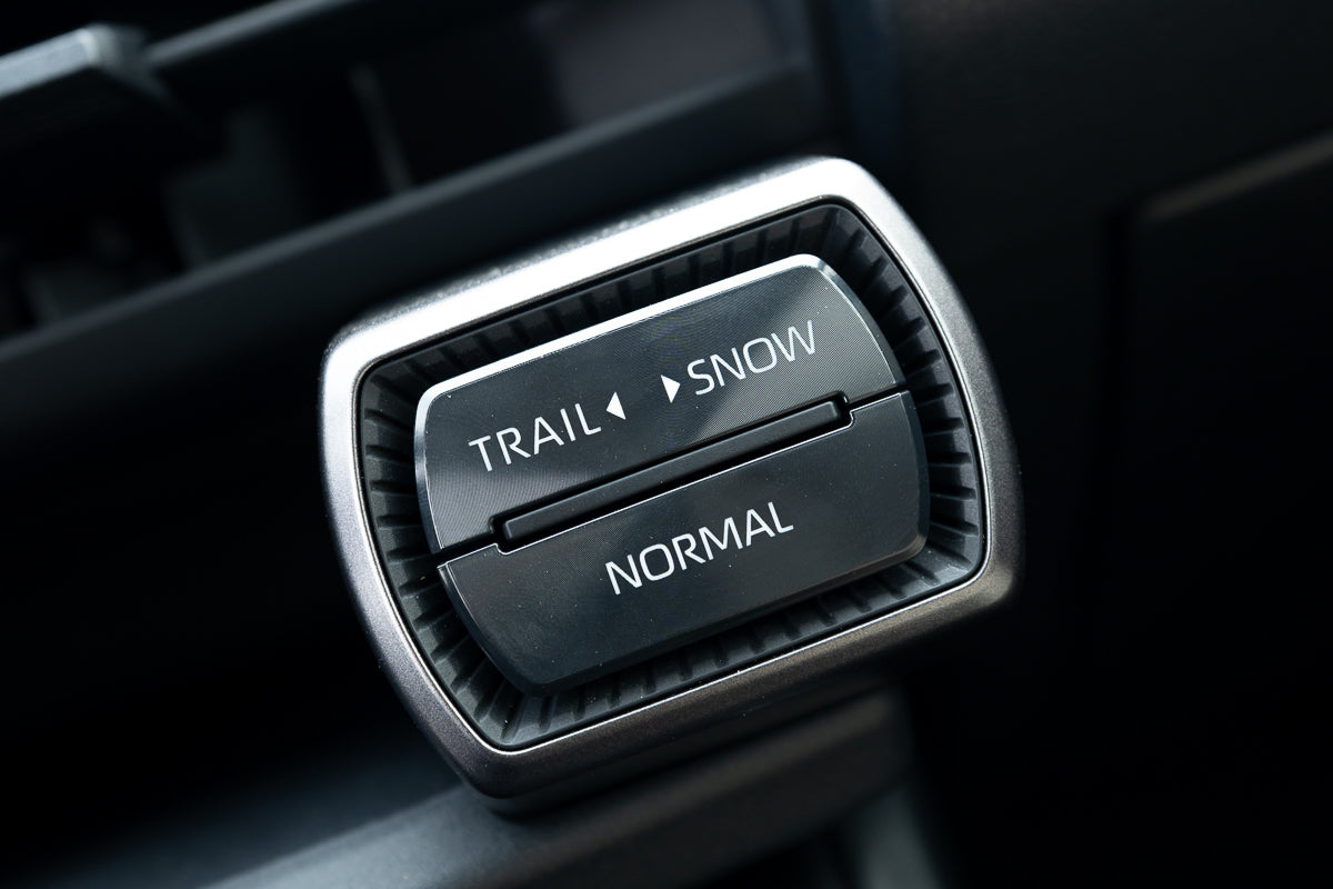 2026 Toyota RAV4 LE hybrid 4wd white