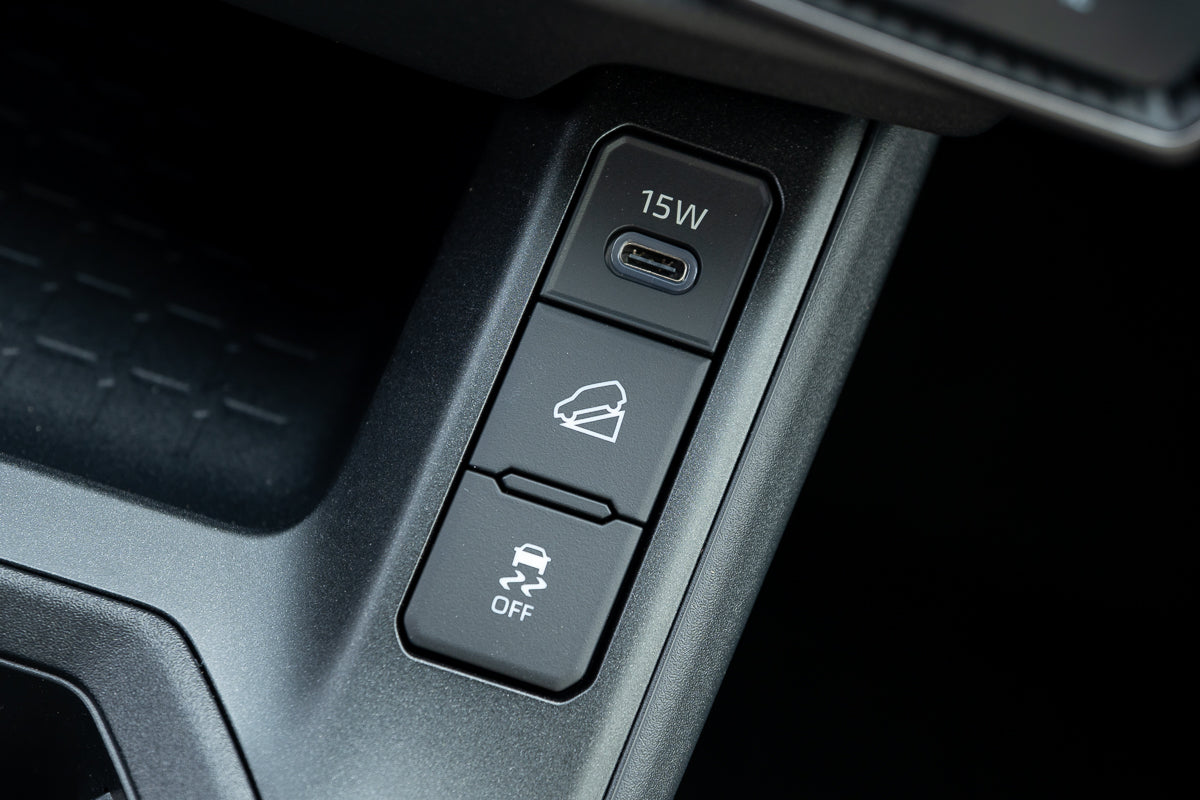 2026 Toyota RAV4 LE hybrid 4wd white