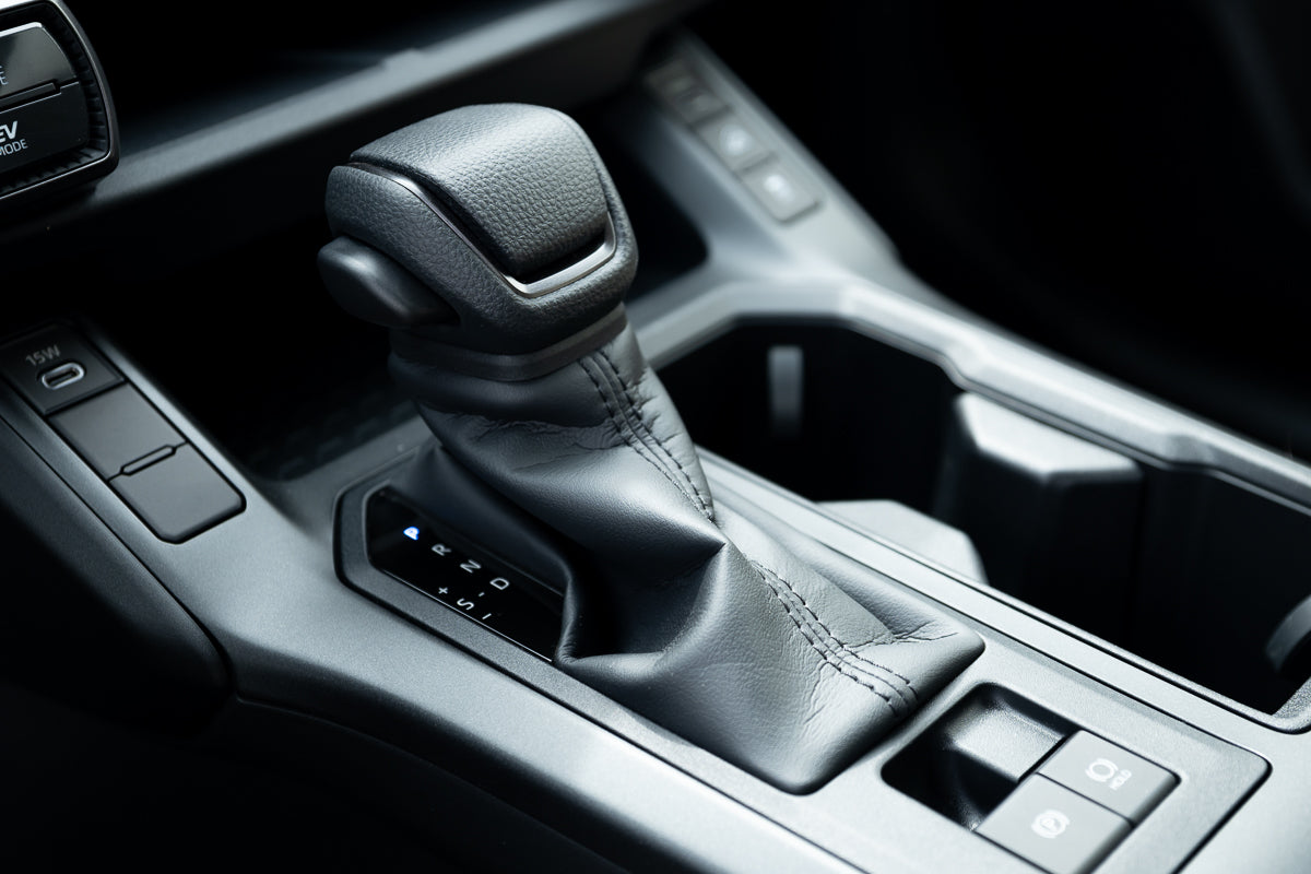 2026 Toyota RAV4 LE hybrid 4wd white