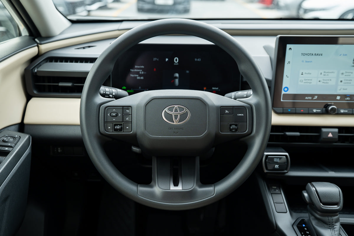 2026 Toyota RAV4 LE hybrid 4wd white