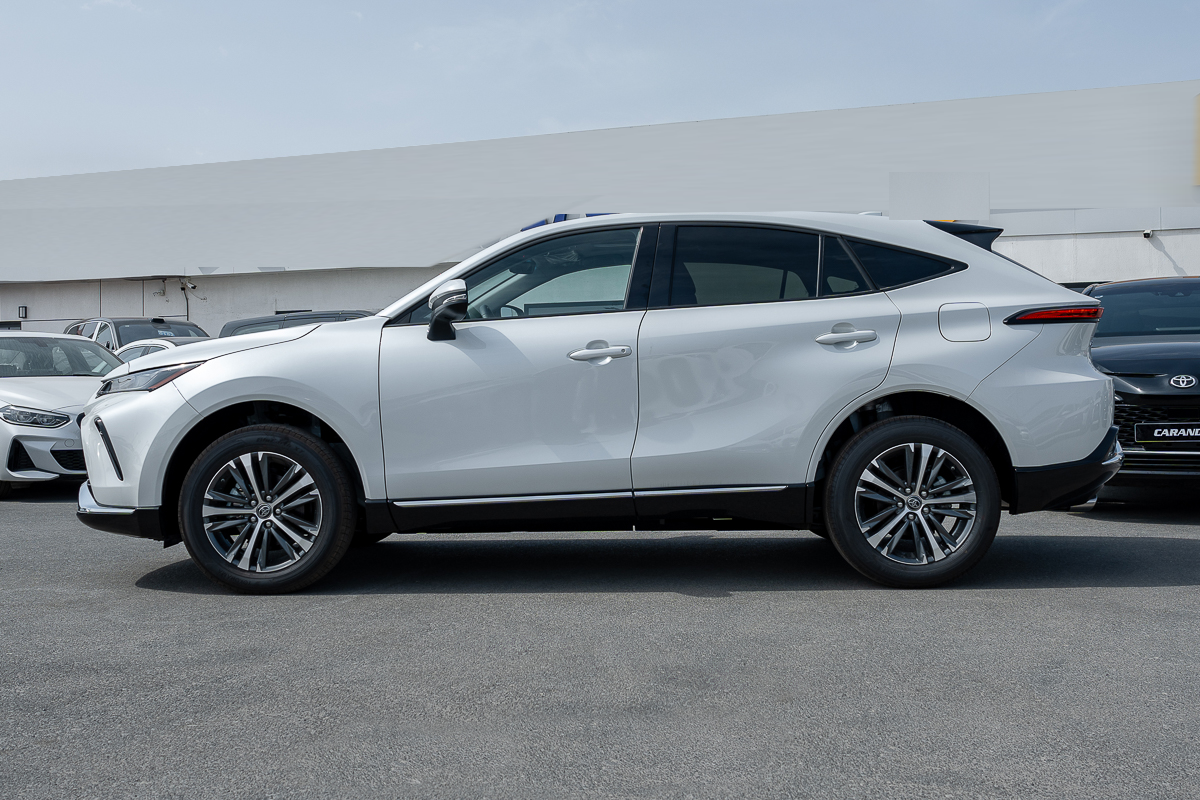 2024 Toyota Venza Luxury White