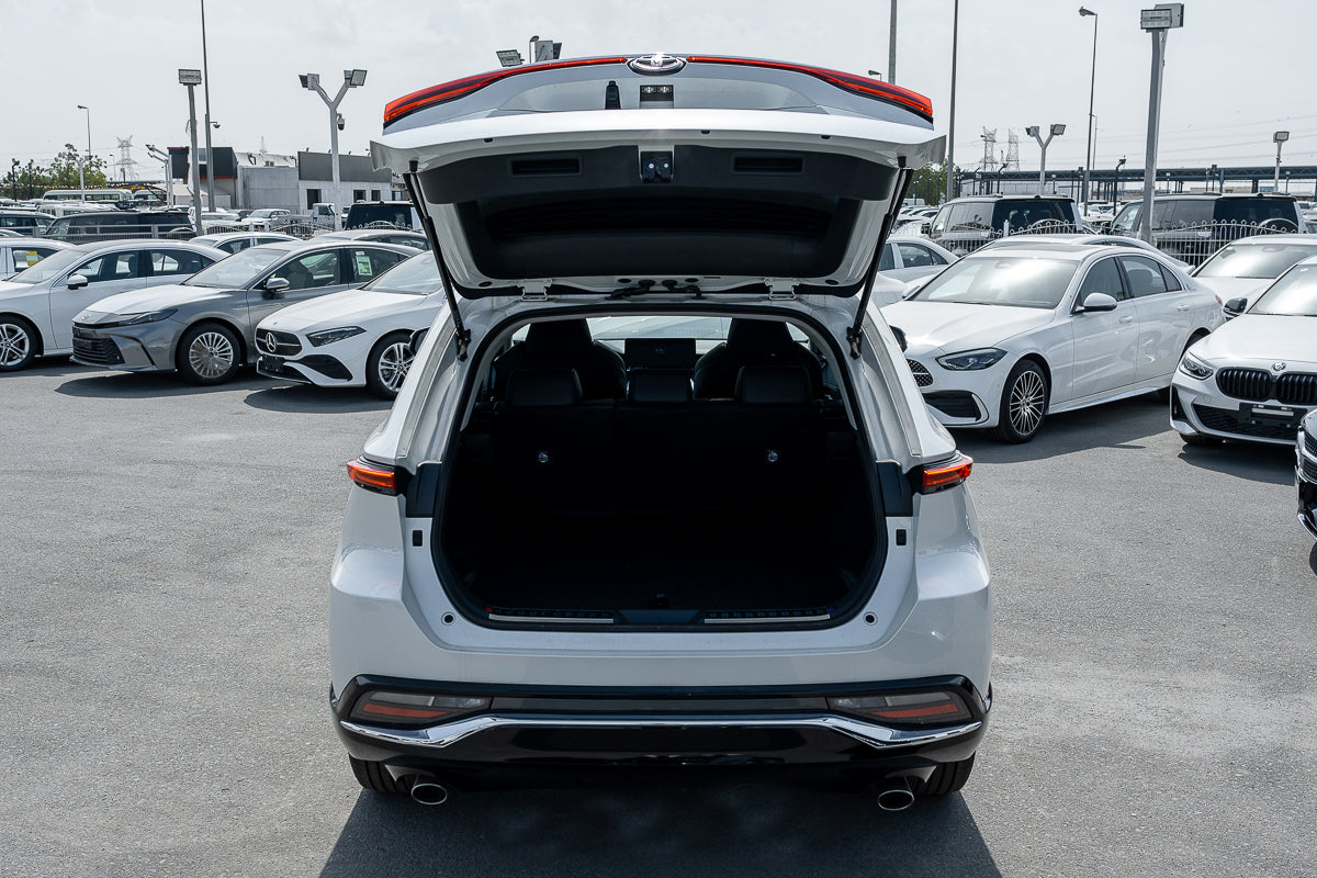 2024 Toyota Venza Luxury White