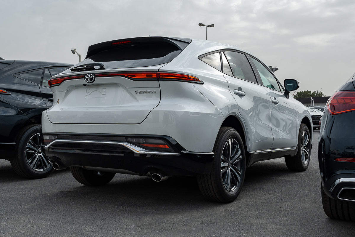 2024 Toyota Venza Luxury White