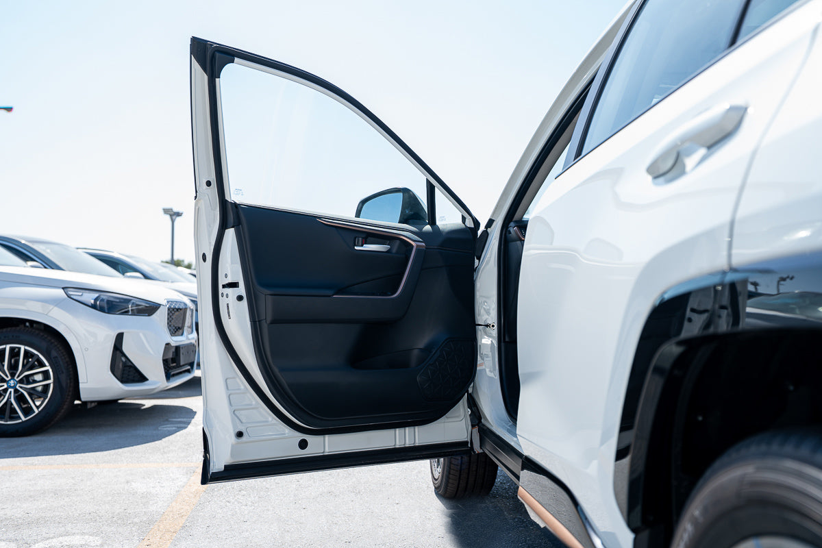 2025 Toyota Wildlander Luxury Plus White
