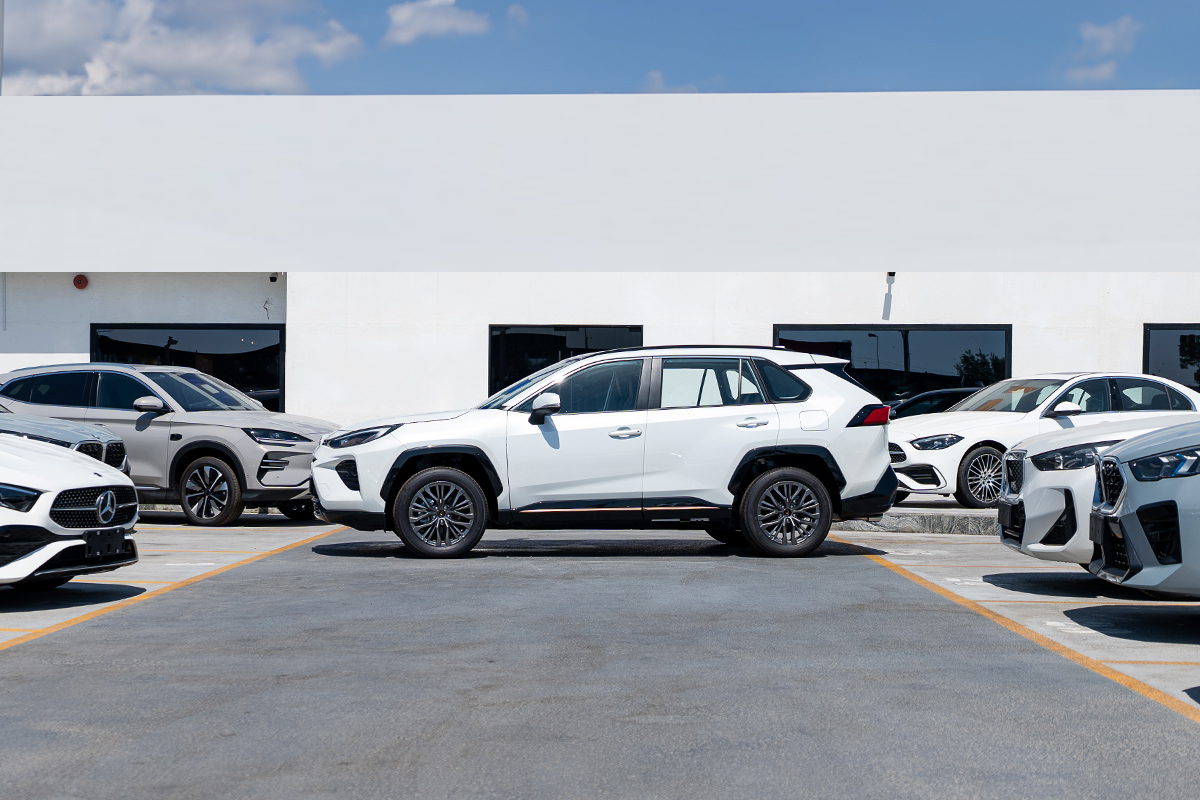 Toyota Wildlander 2.0L Luxury Plus 4WD 2025 – White