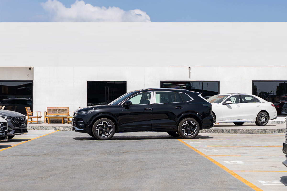 Volkswagen Tiguan L PRO 330TSI 2WD R-LINE Smart Leading 2025