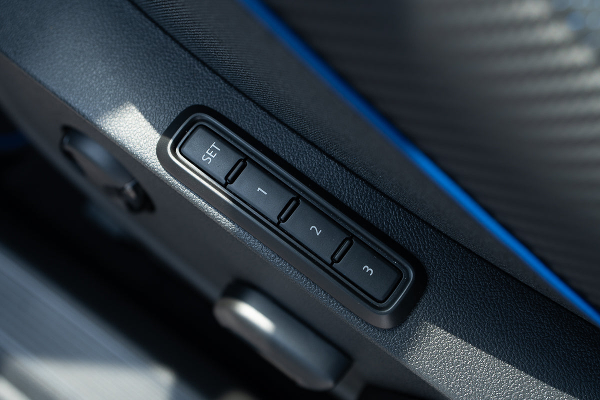 Volkswagen Golf R Topline 2025 Blue