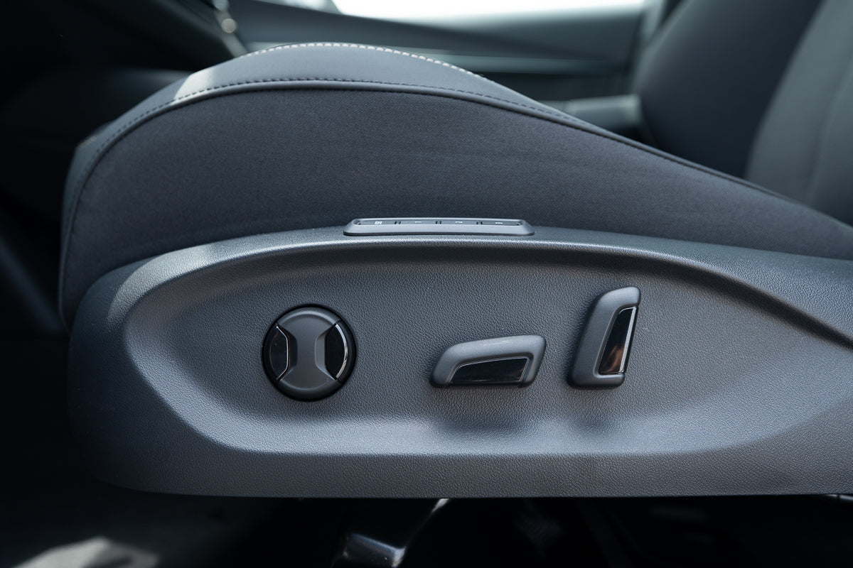 Volkswagen ID. Unyx Pure 2025 Black