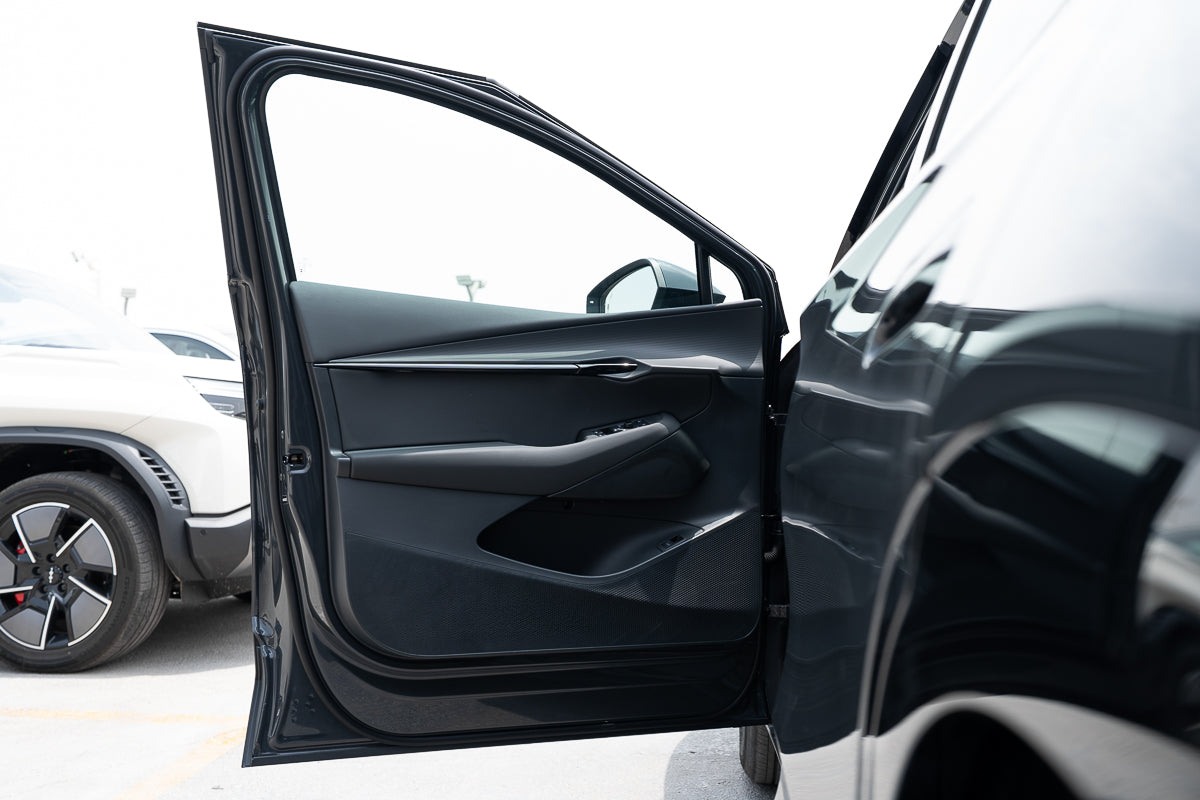 Volkswagen ID. Unyx Pure 2025 Black