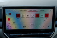 Volkswagen ID.6 CROZZ Pro 2024 Silver