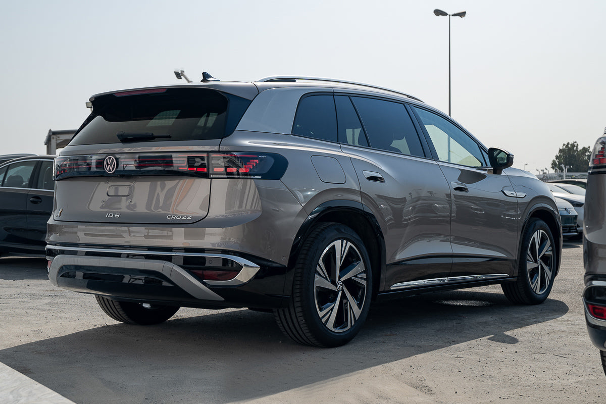 Volkswagen ID.6 CROZZ Pro 2024 Silver