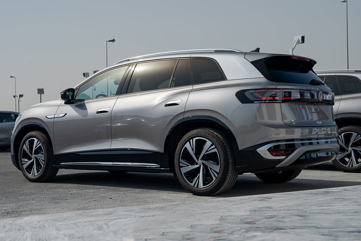 Volkswagen ID.6 CROZZ Pro 2024 Silver