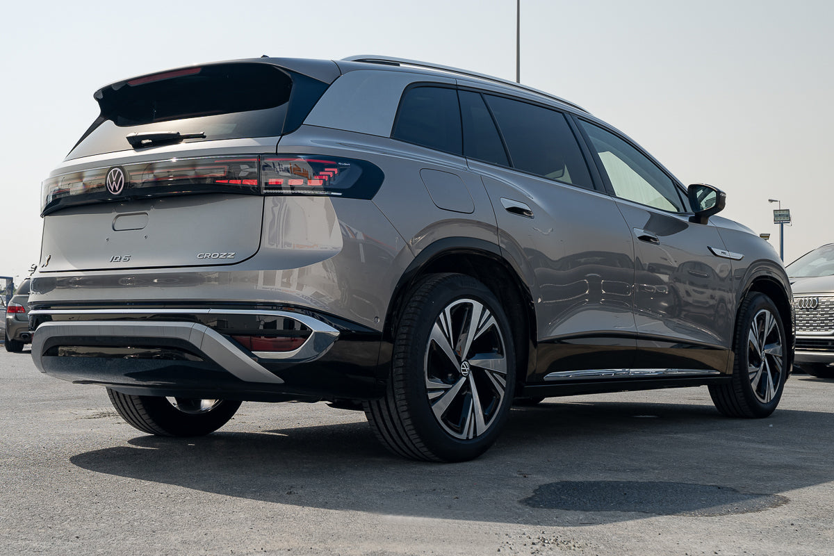 Volkswagen ID.6 CROZZ Pro 2024 Silver