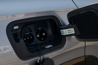 Volkswagen ID.6 CROZZ Pro 2024 Silver