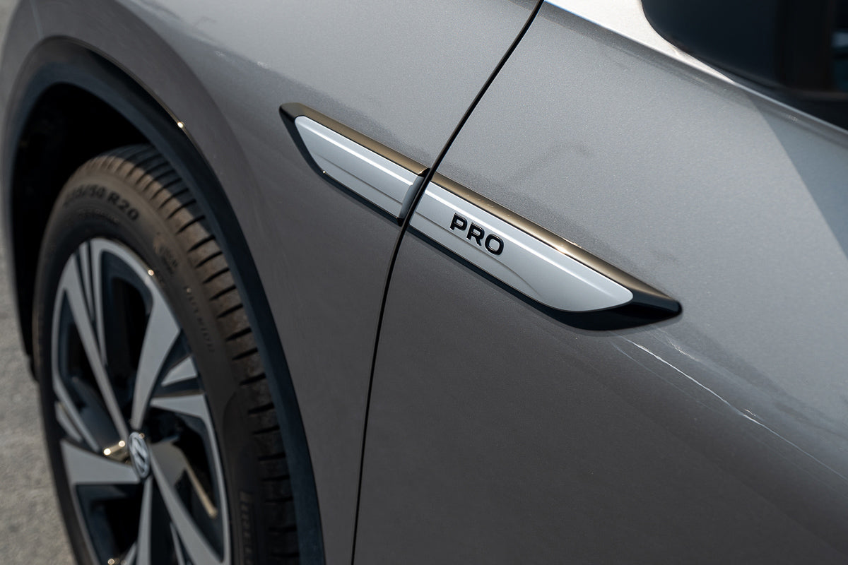 Volkswagen ID.6 CROZZ Pro 2024 Silver