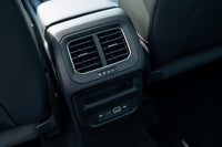 Volkswagen Tiguan 330 TSI 2WD R-Line 2024 front view