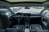 Volkswagen Tiguan 330 TSI 2WD R-Line 2024 front view