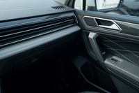 Volkswagen Tiguan 330 TSI 2WD R-Line 2024 front view