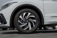 Volkswagen Tiguan 330 TSI 2WD R-Line 2024 front view